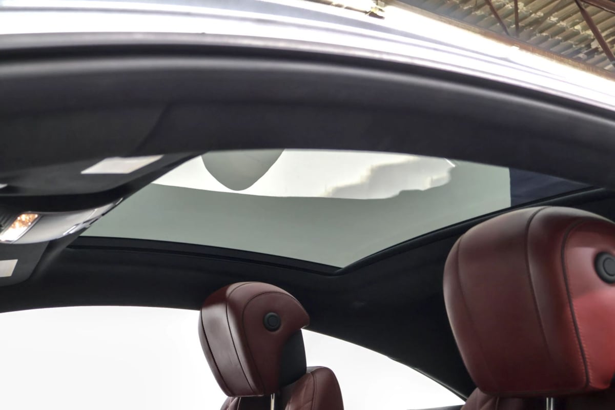 Mercedes-Benz S 550 photo 26