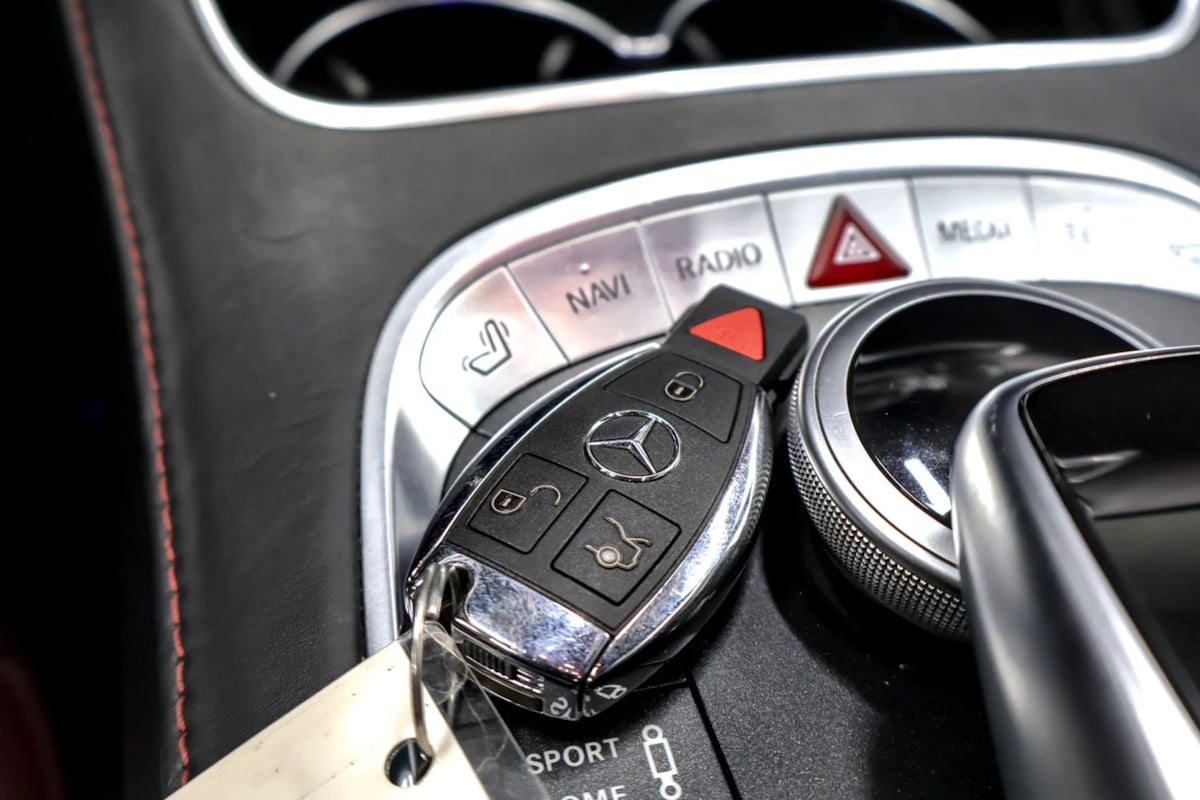Mercedes-Benz S 550 photo 43