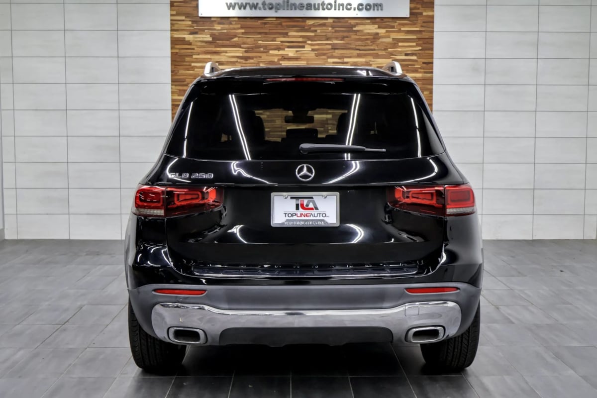 Mercedes-Benz GLB 250 photo 8