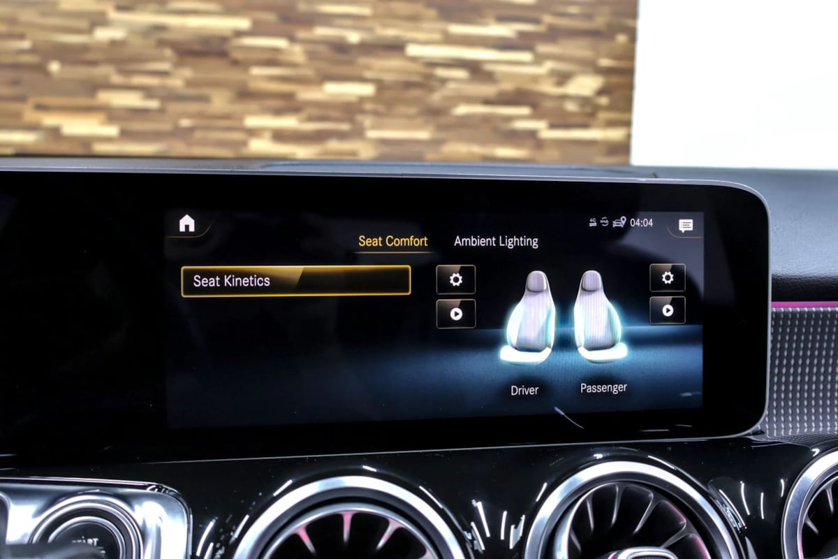 2021 Mercedes-Benz GLB Base - Photo 21