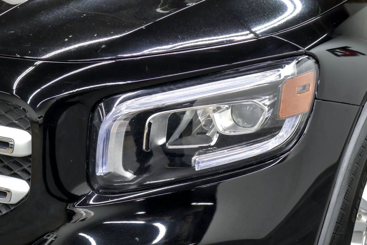 Mercedes-Benz GLB 250 photo 38