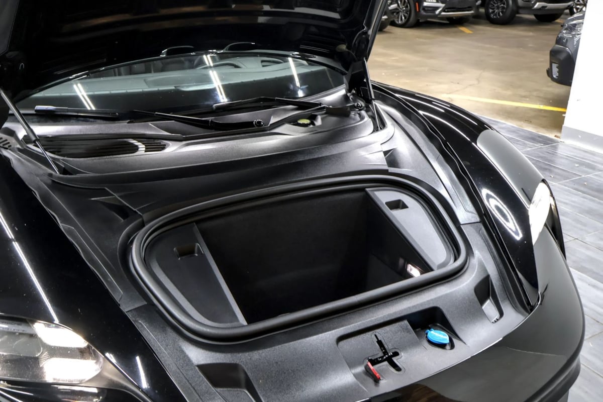 Porsche Taycan photo 43