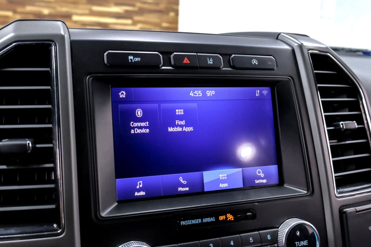 Photo 21 of this Ford Expedition
