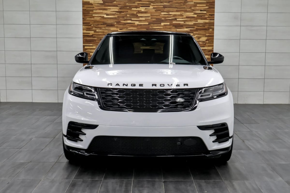 Land Rover Range Rover Velar photo 3