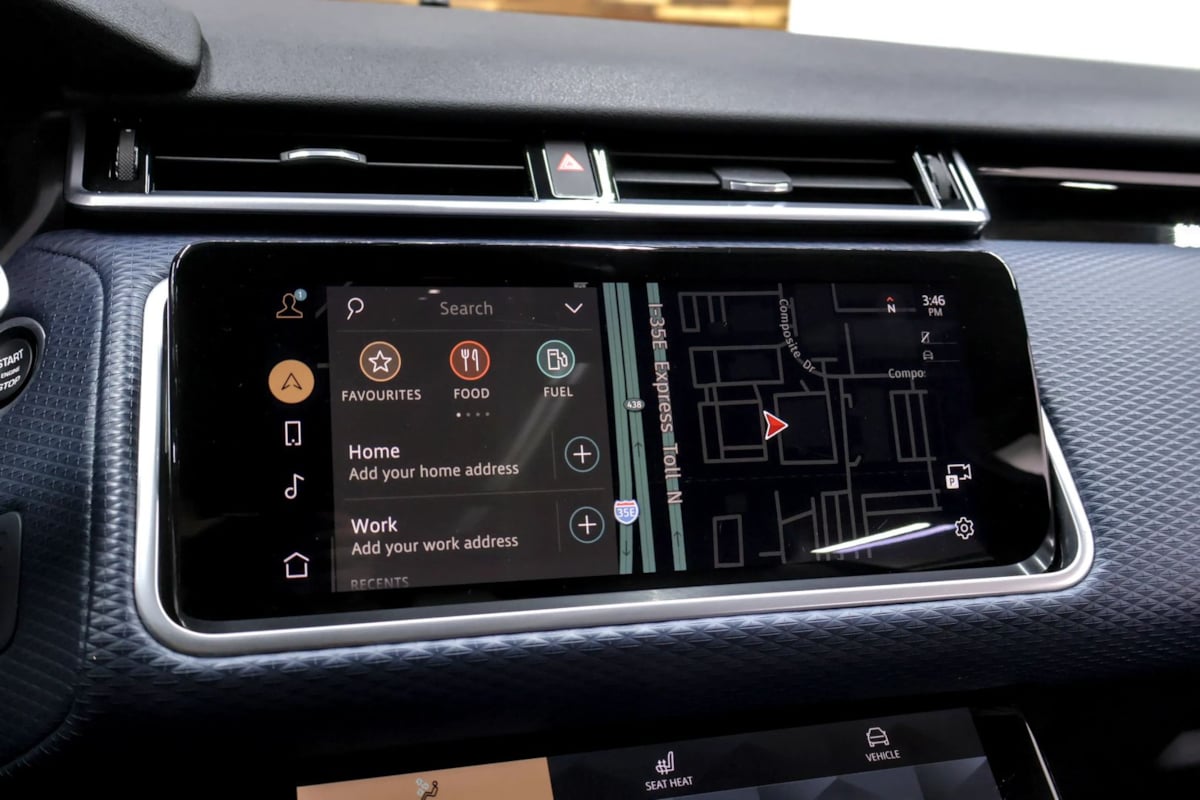 Land Rover Range Rover Velar photo 22