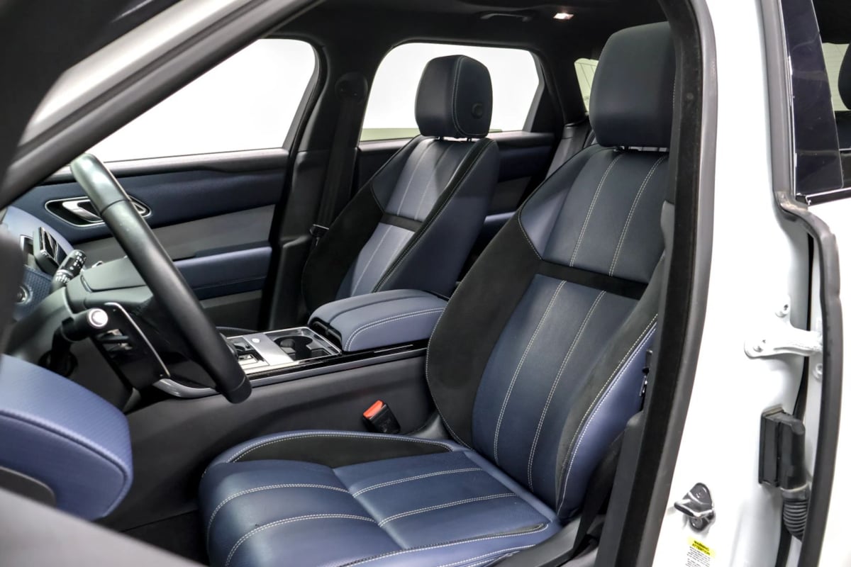 Land Rover Range Rover Velar photo 27