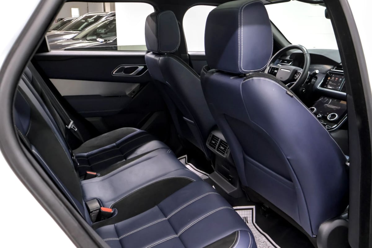 Land Rover Range Rover Velar photo 30