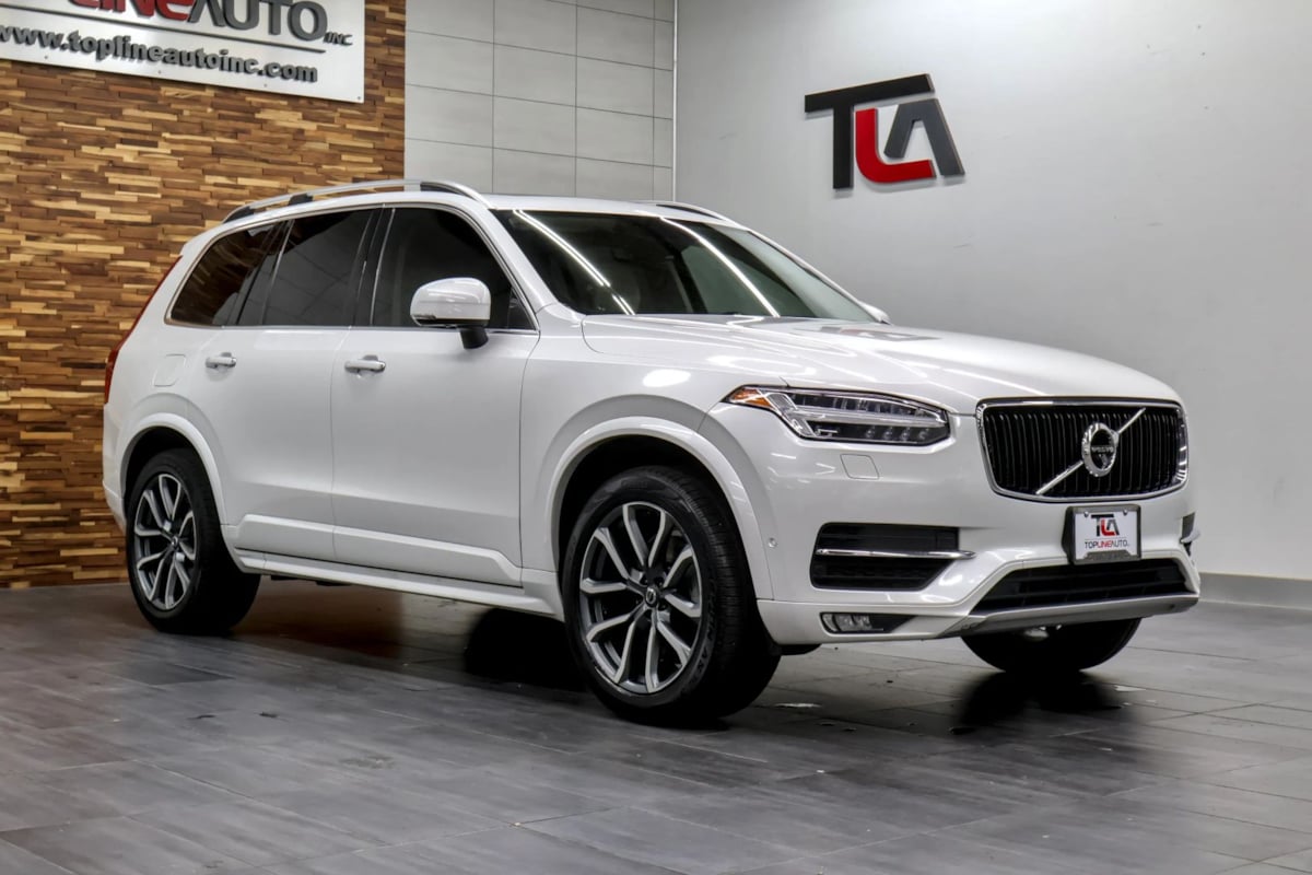 Photo 2 of this Volvo XC90