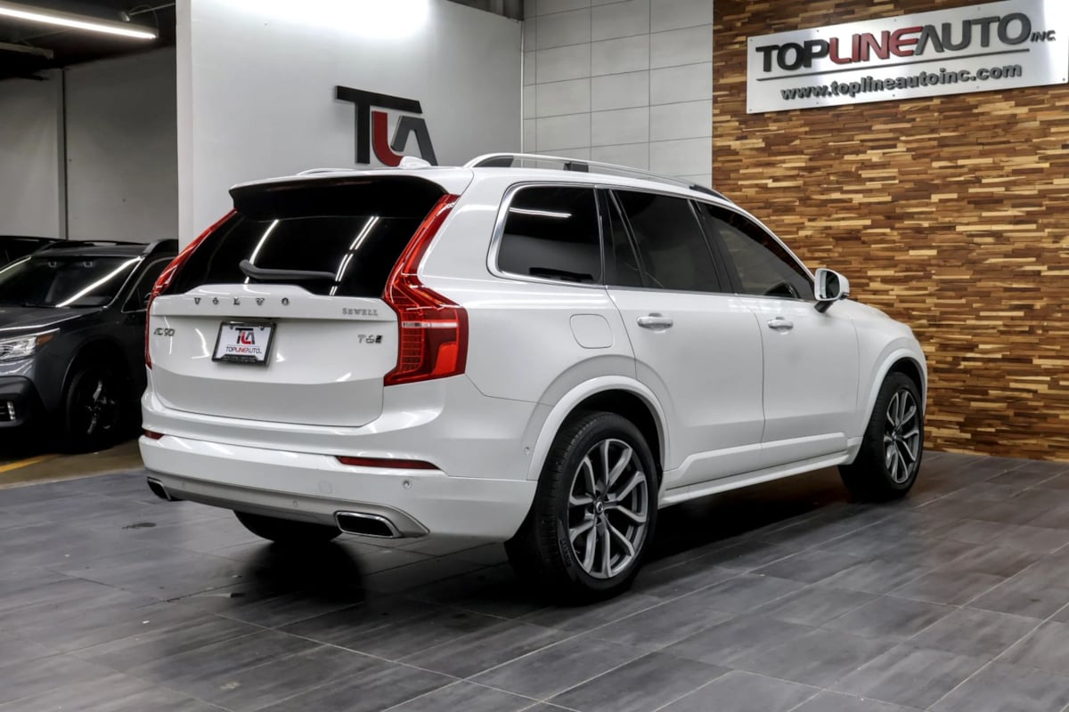 Photo 9 of this Volvo XC90