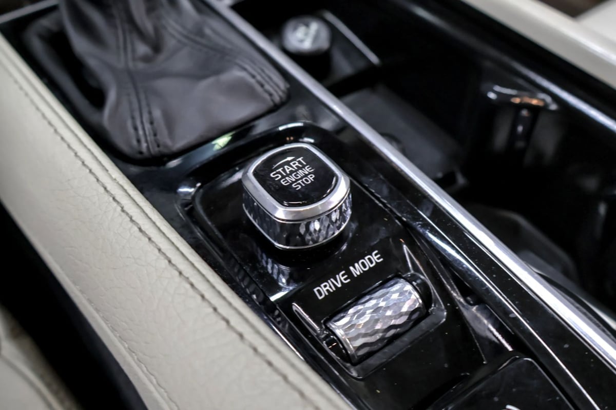 Photo 18 of this Volvo XC90