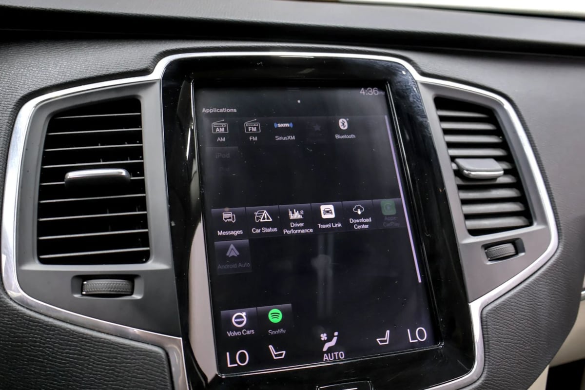 Photo 23 of this Volvo XC90