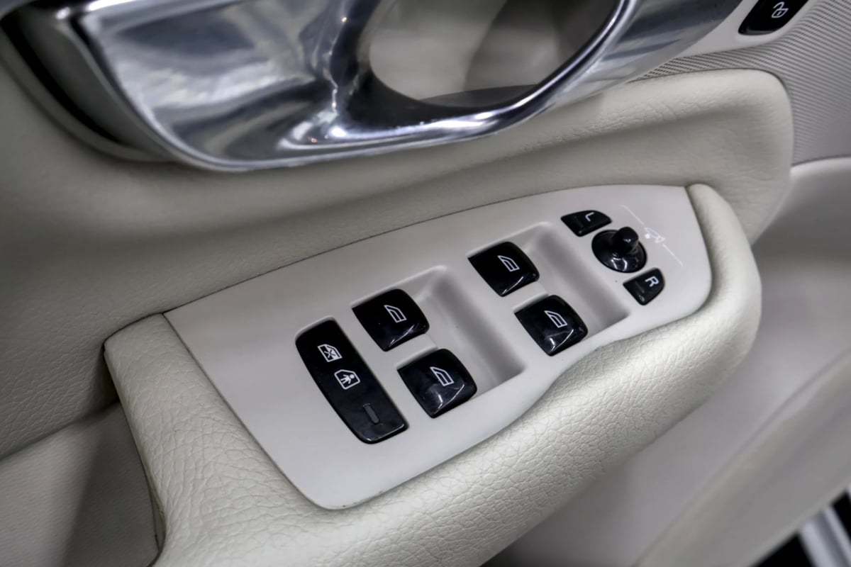 Photo 34 of this Volvo XC90