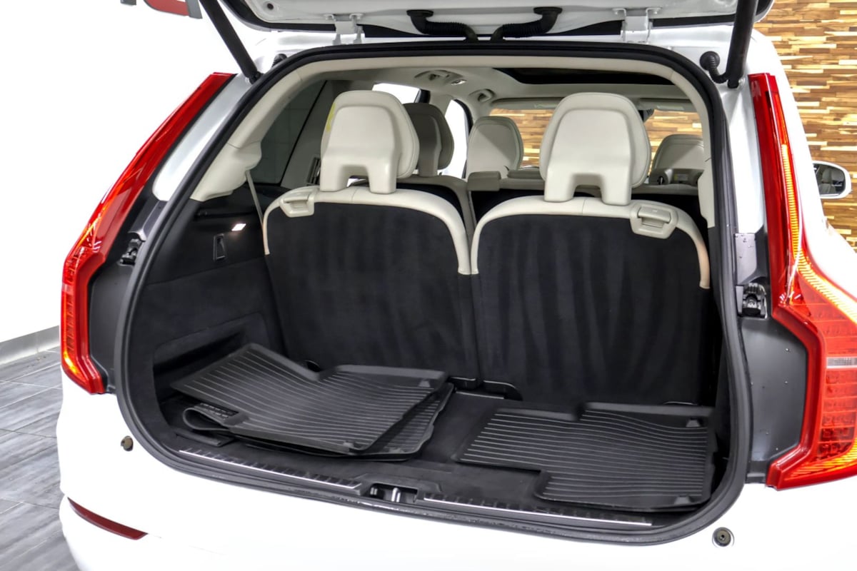 Photo 45 of this Volvo XC90