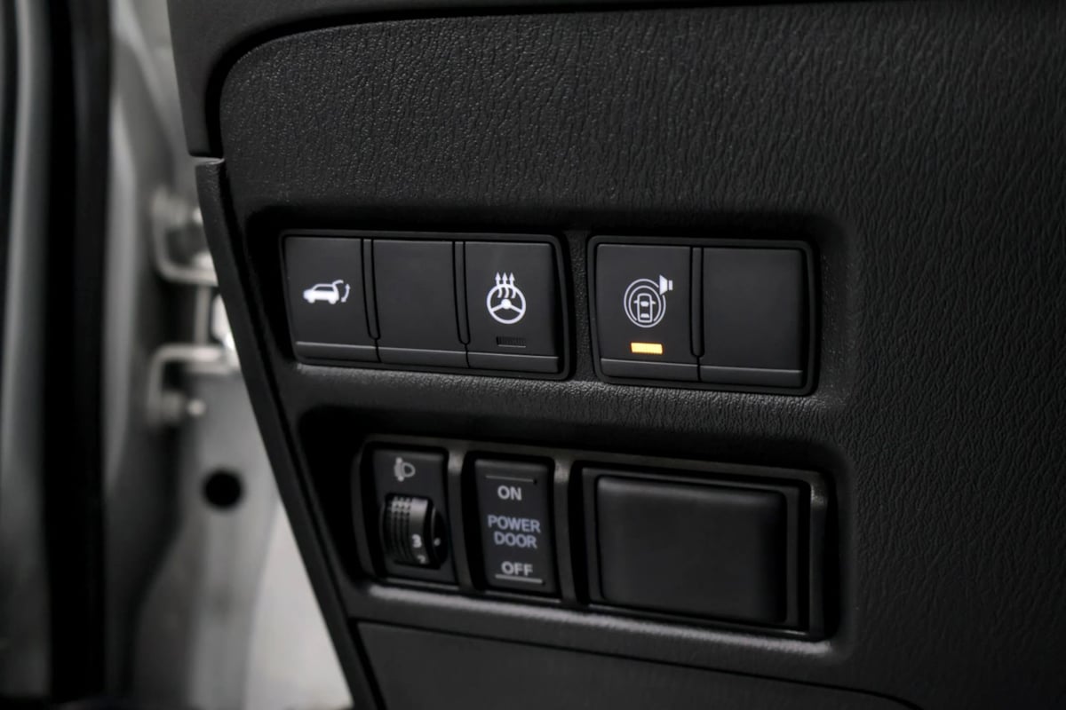 Photo 26 of this INFINITI QX80