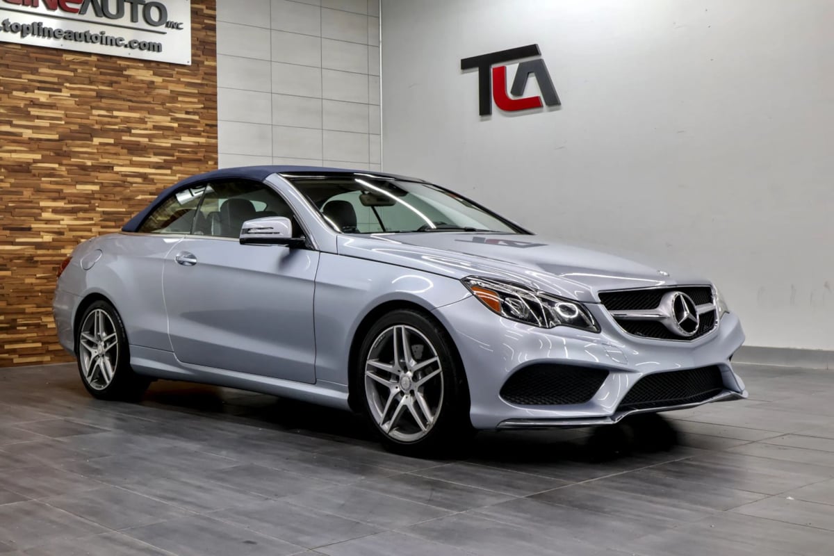 Photo 37 of this Mercedes-Benz E 400