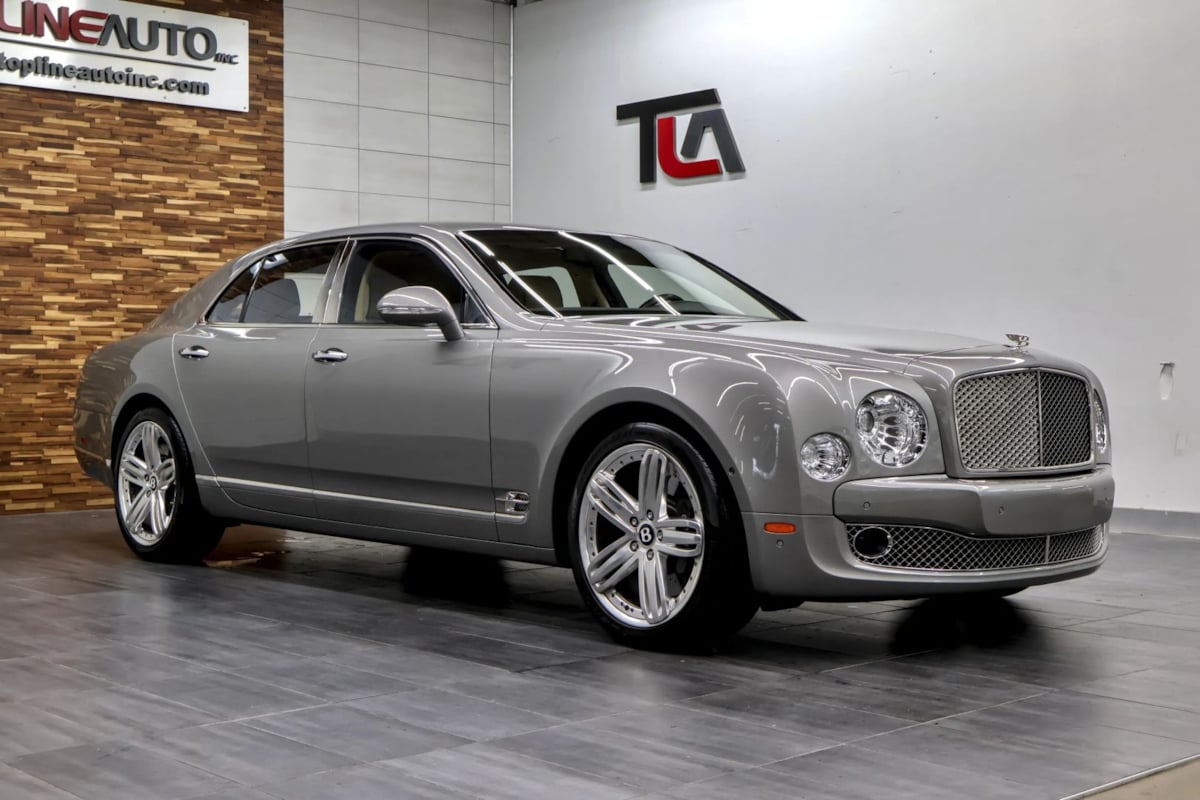 Photo 2 of this Bentley Mulsanne