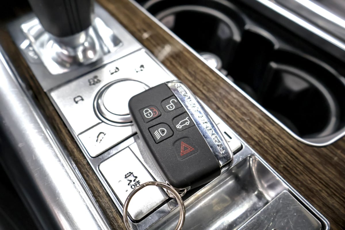 Photo 47 of this Land Rover Range Rover Sport