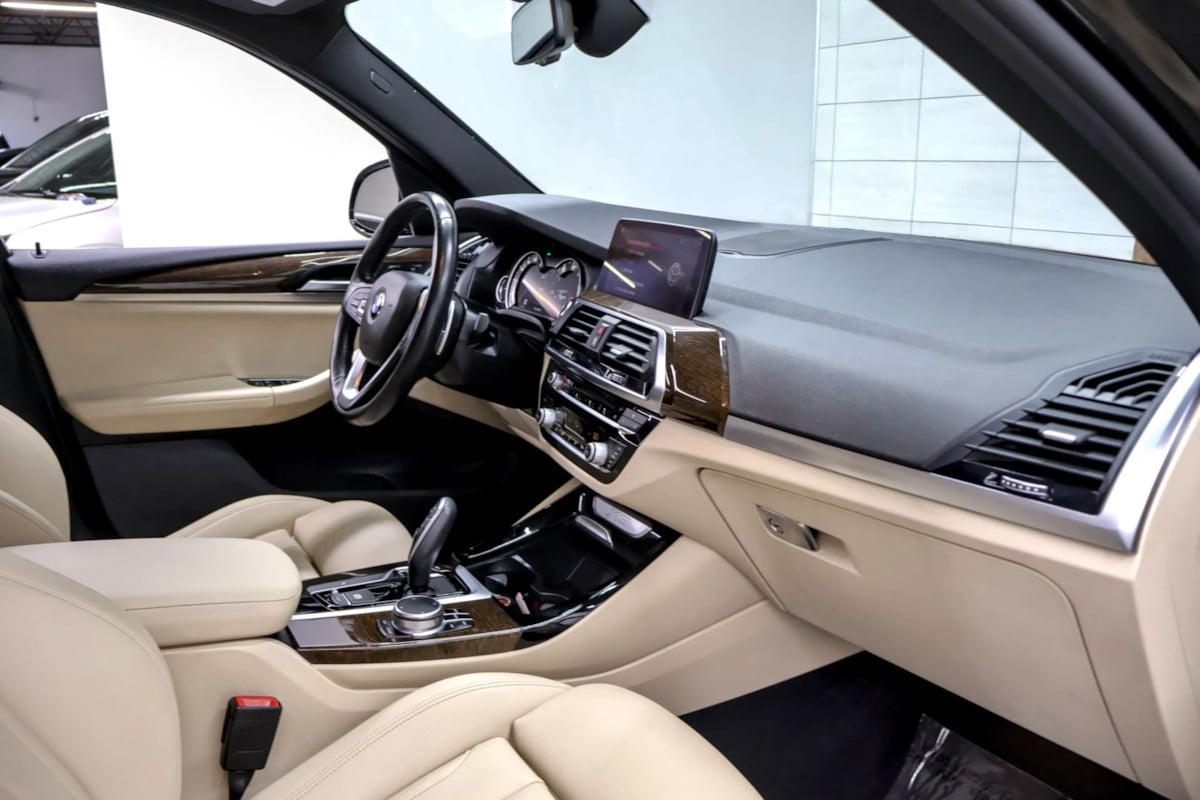 Photo 12 of this BMW X3