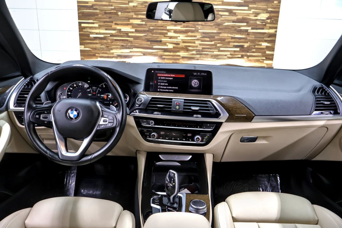Photo 11 of this BMW X3