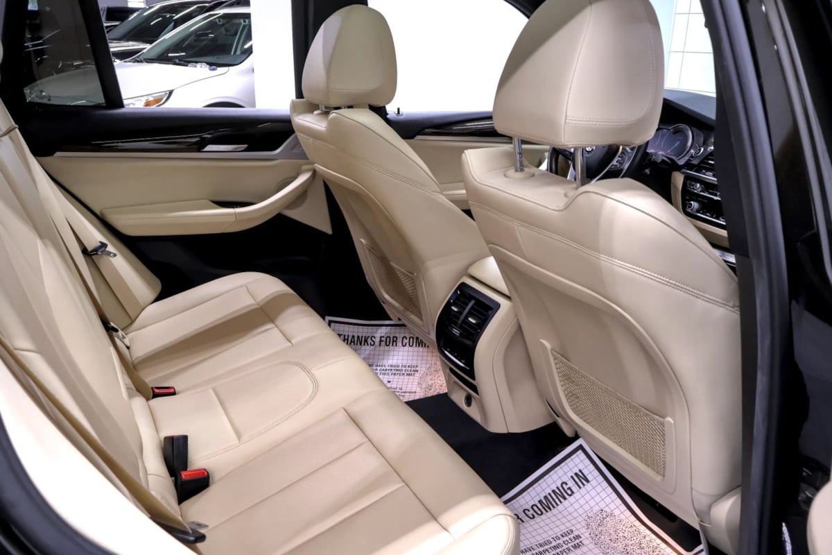Photo 30 of this BMW X3