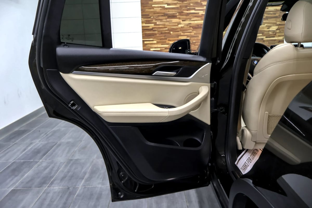 Photo 36 of this BMW X3