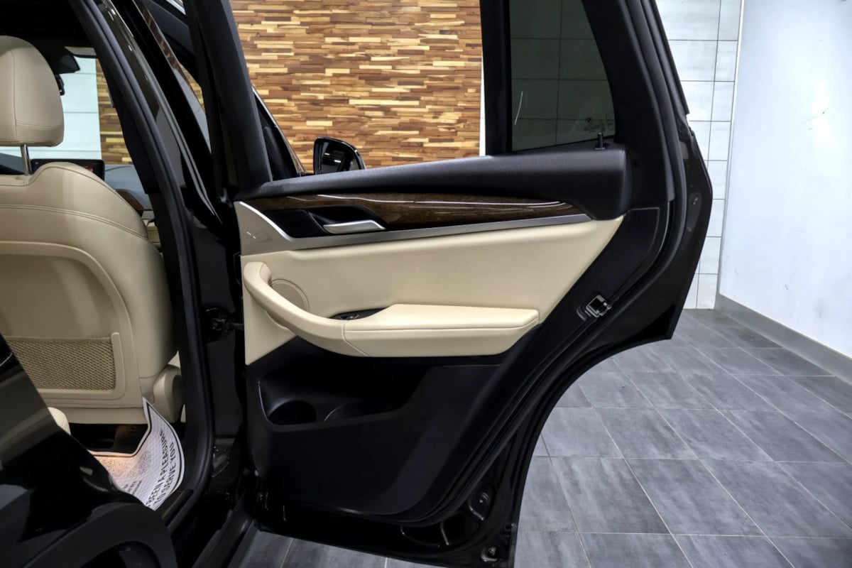 Photo 38 of this BMW X3