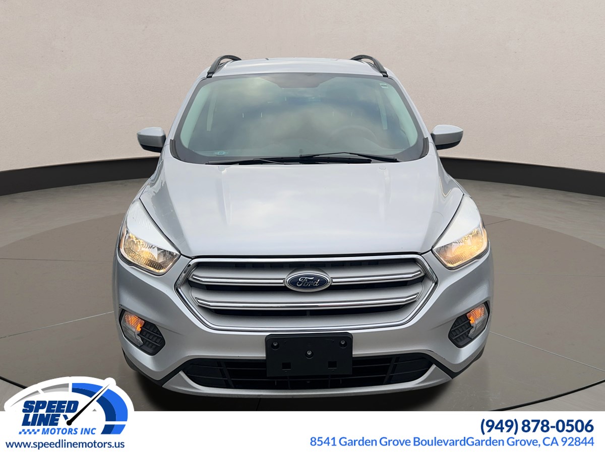 2018 Ford Escape SE photo 2