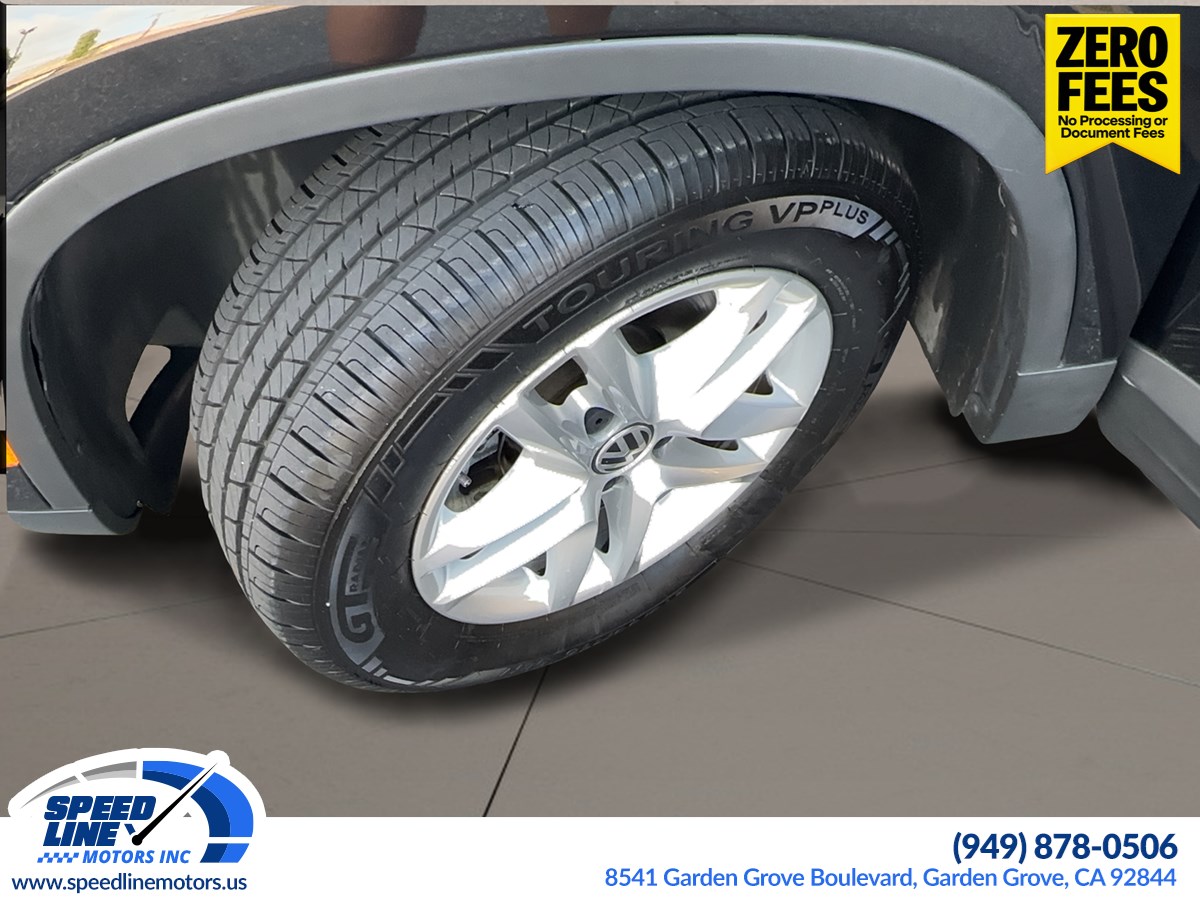 2011 Volkswagen Tiguan S - Photo 22
