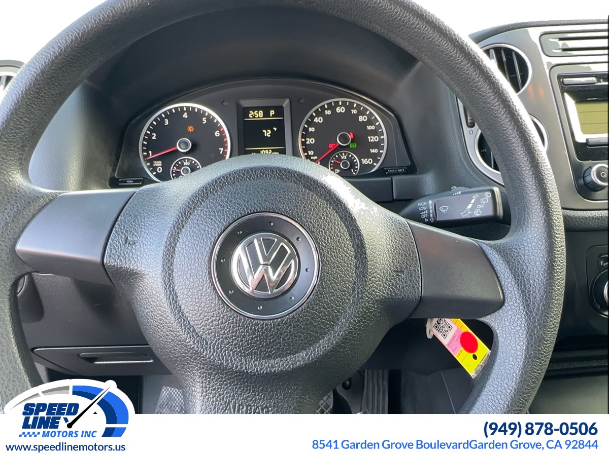 2011 Volkswagen Tiguan S - Photo 18