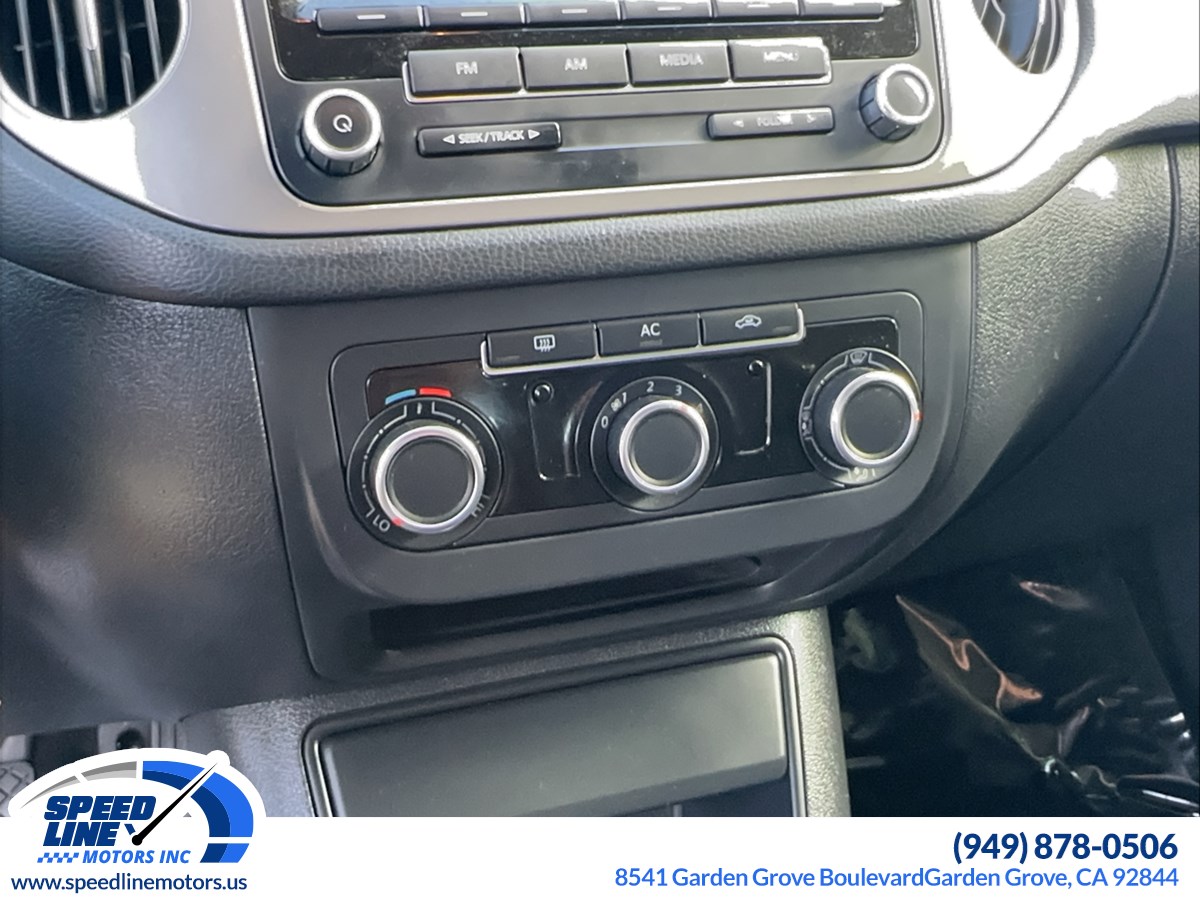 2011 Volkswagen Tiguan S - Photo 15
