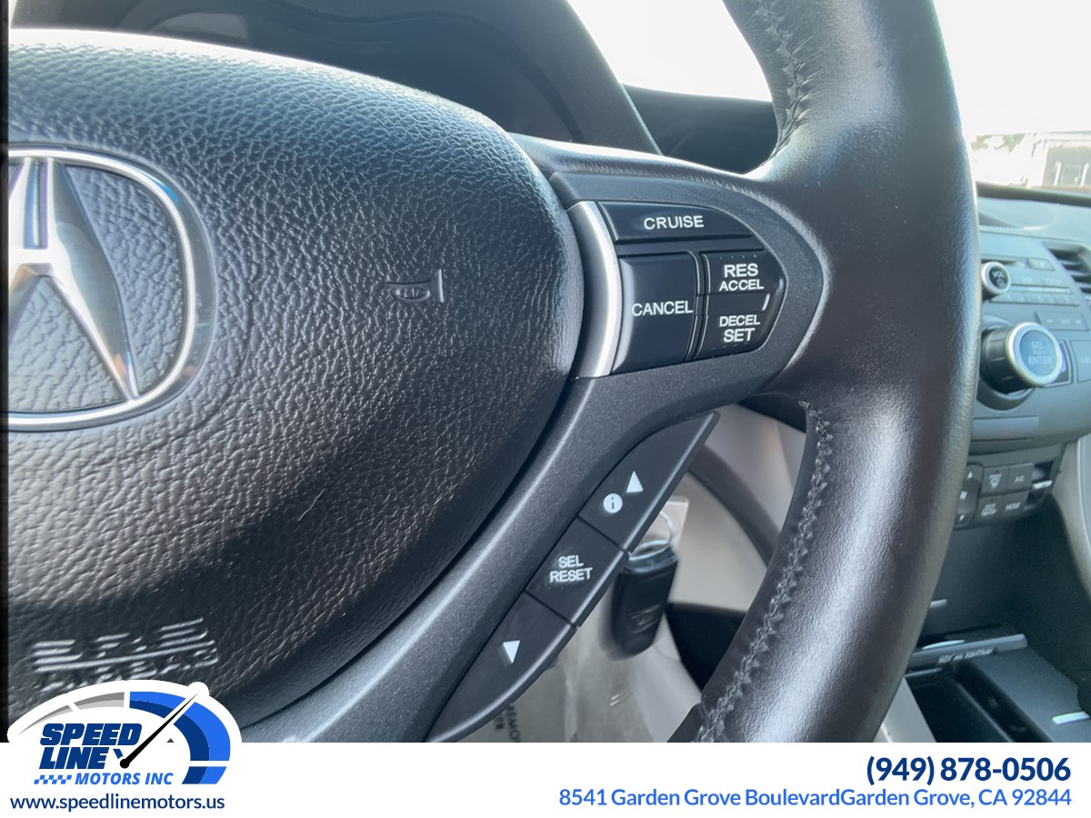 2010 Acura TSX Technology photo 17