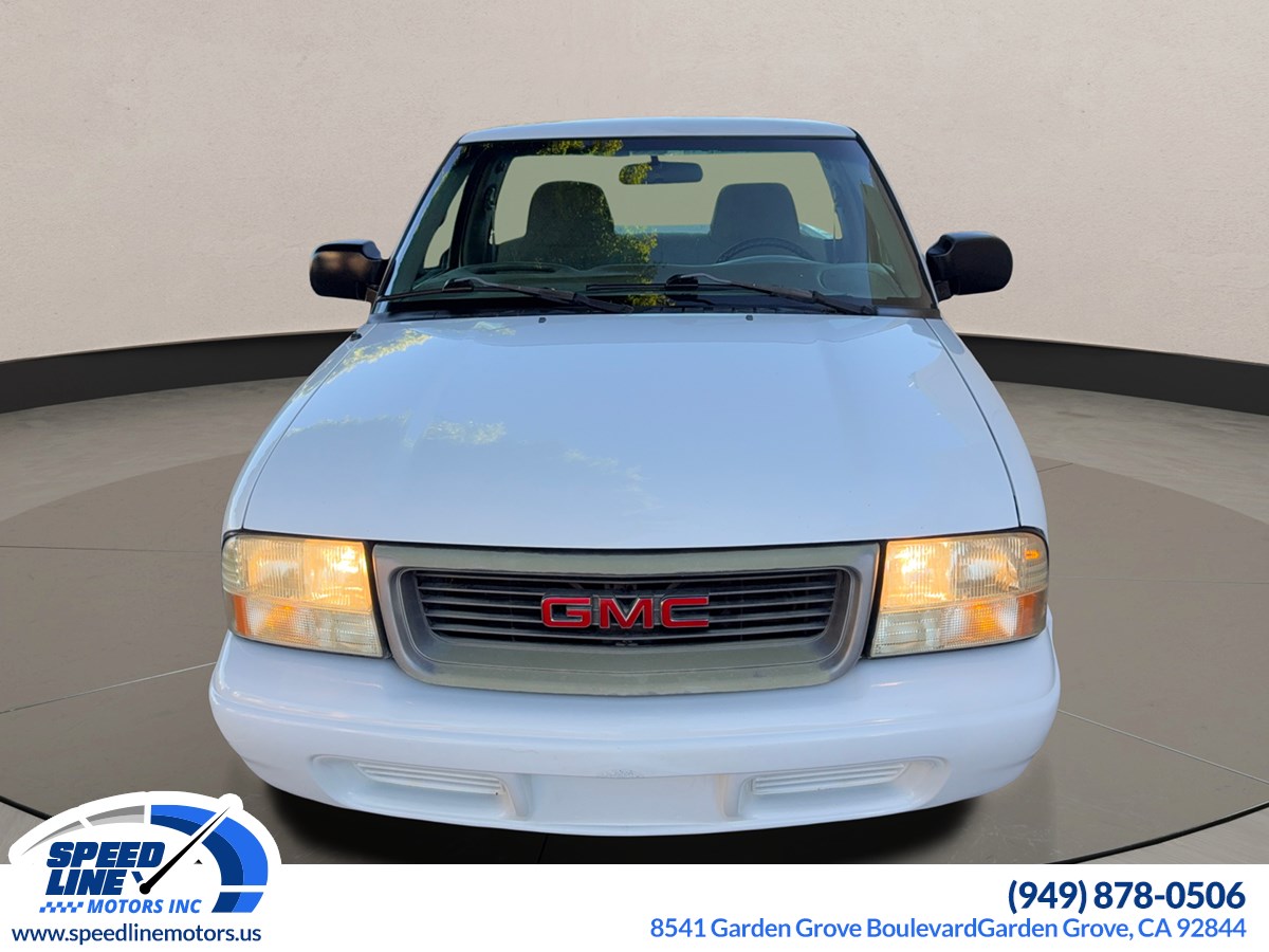 2002 Gmc Sonoma SL photo 2