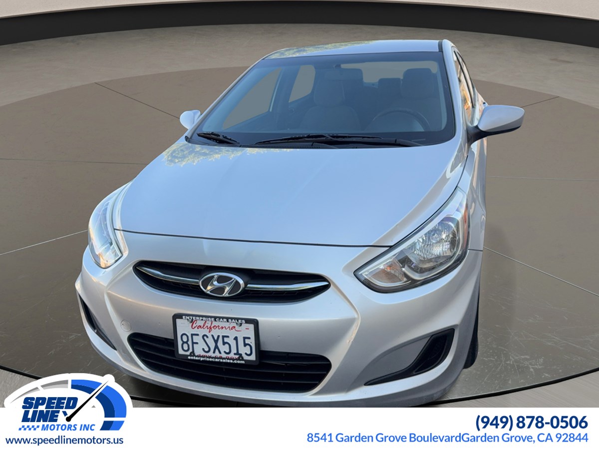 2017 Hyundai Accent SE photo 3