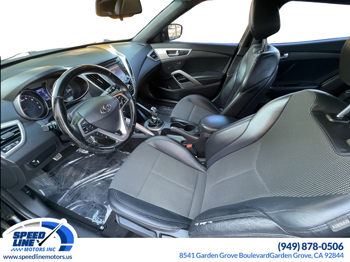 2016 Hyundai Veloster Turbo R-Spec Rally Edition photo 11