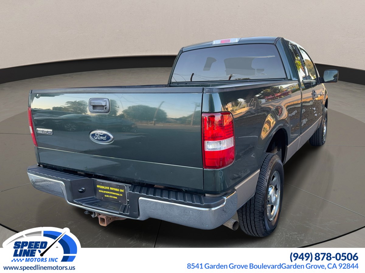 2004 Ford F-150 XLT photo 3