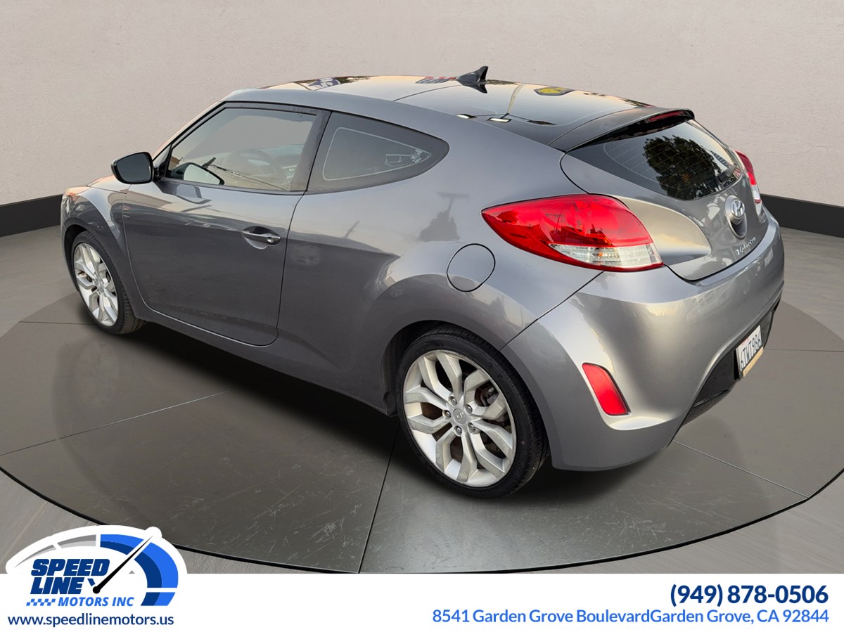 2012 Hyundai Veloster photo 4