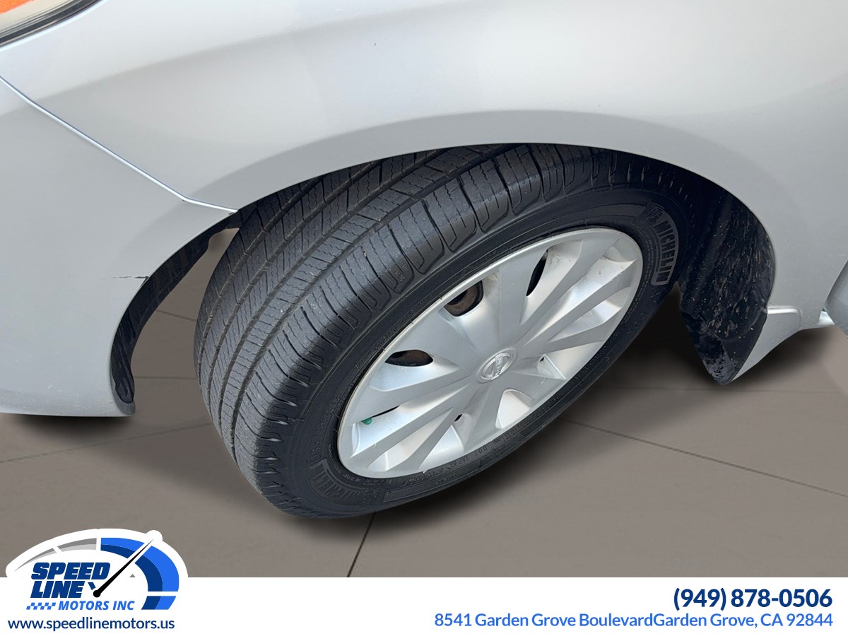 2014 Nissan Versa 1.6 Plus photo 22