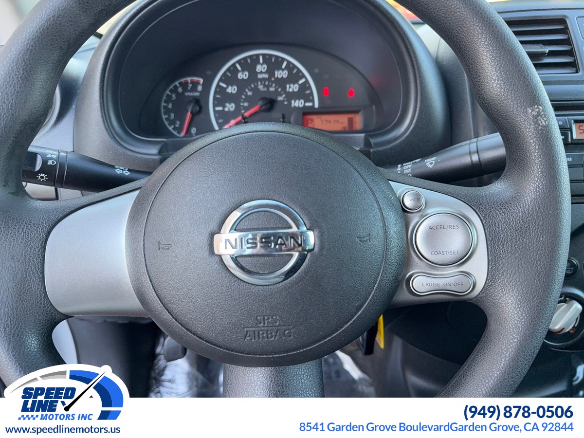 2014 Nissan Versa 1.6 Plus photo 17
