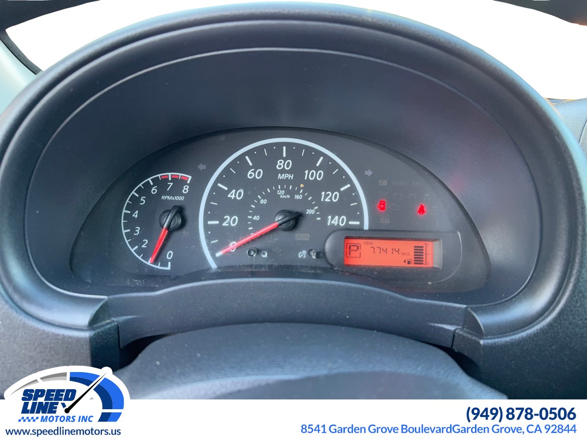 2014 Nissan Versa 1.6 Plus photo 15