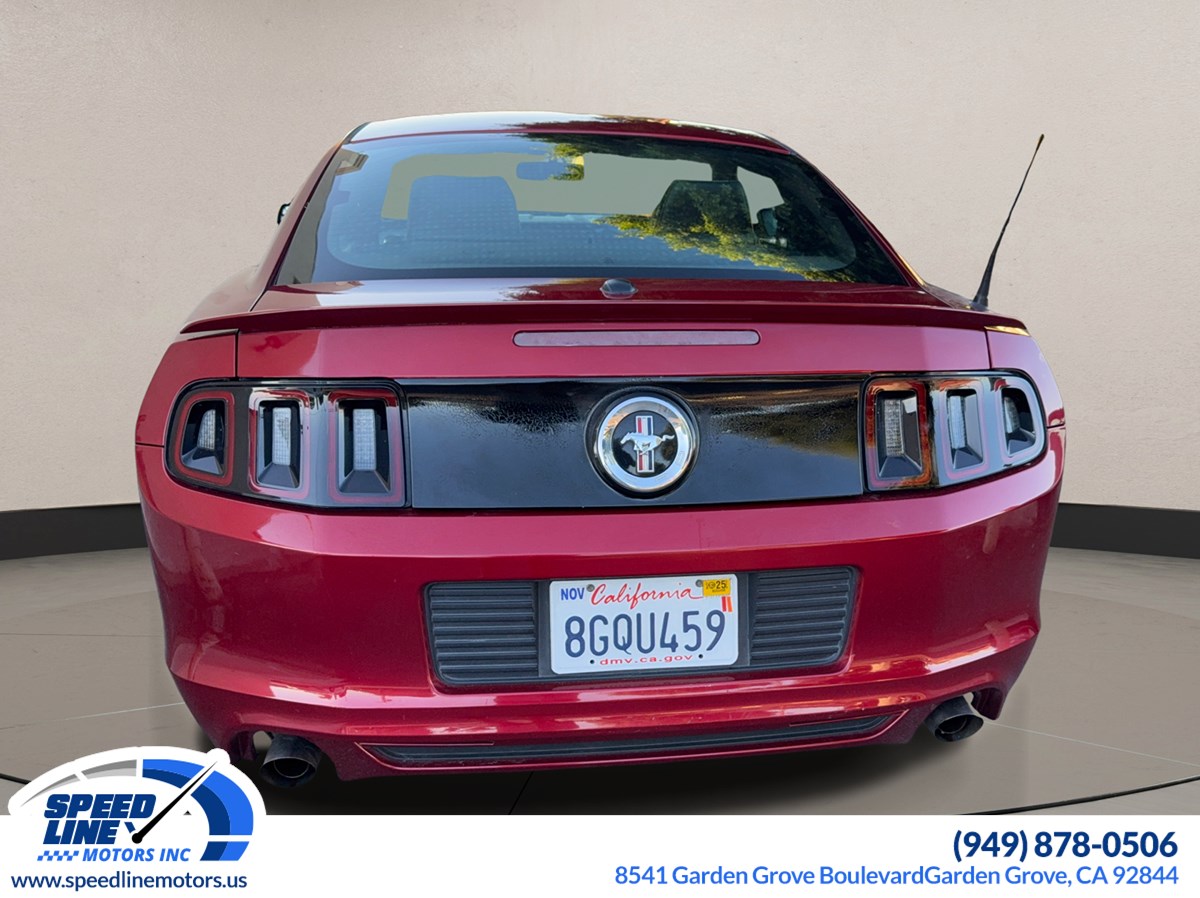 2014 Ford Mustang V6 Premium photo 6