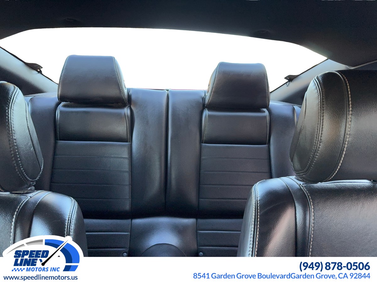 2014 Ford Mustang V6 Premium photo 18