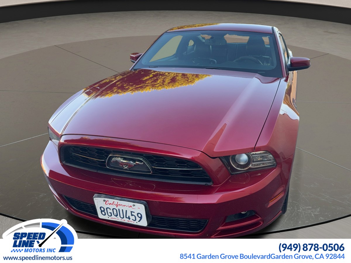 2014 Ford Mustang V6 Premium photo 3