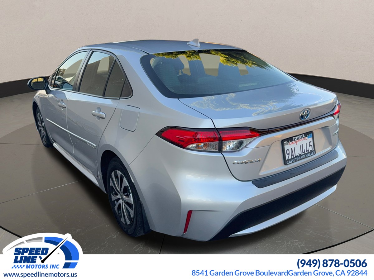 2022 Toyota Corolla Hybrid LE photo 4