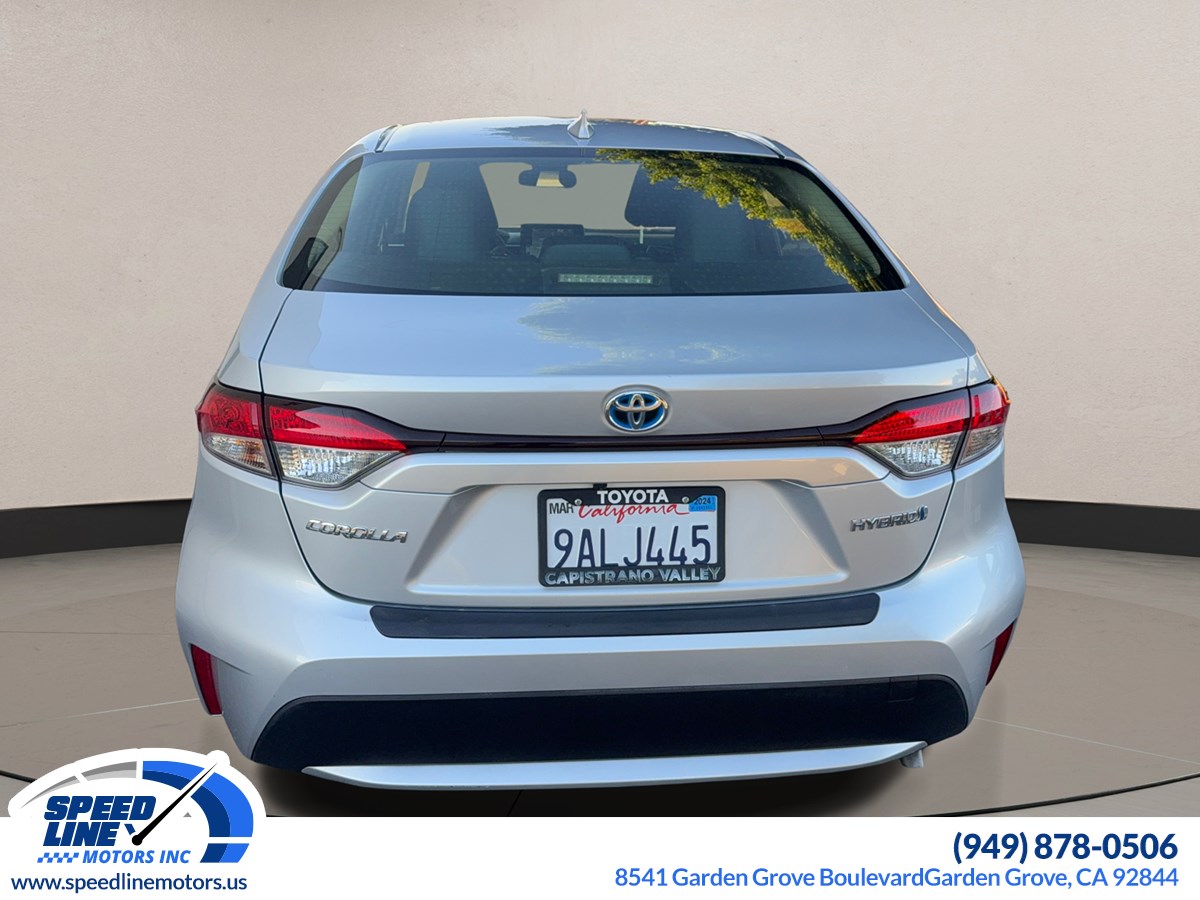 2022 Toyota Corolla Hybrid LE photo 5