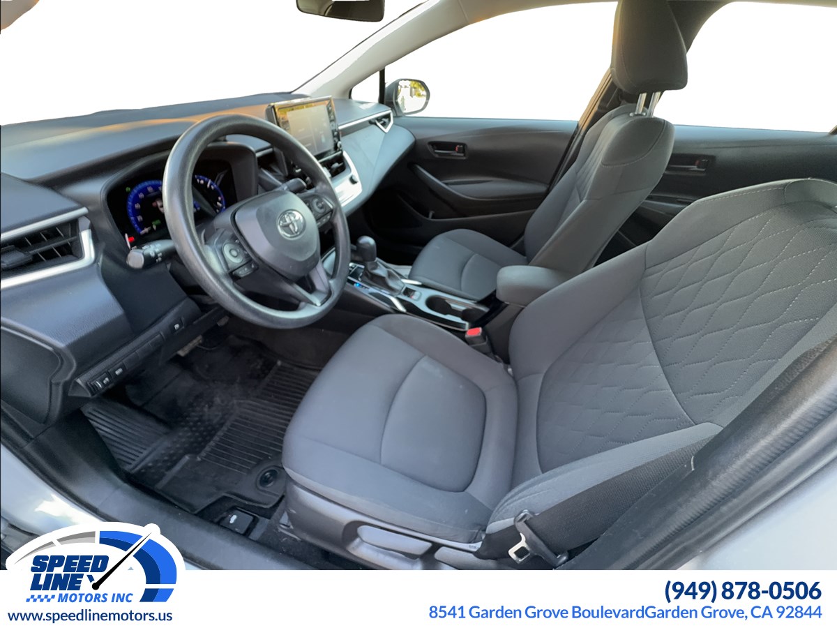 2022 Toyota Corolla Hybrid LE photo 9