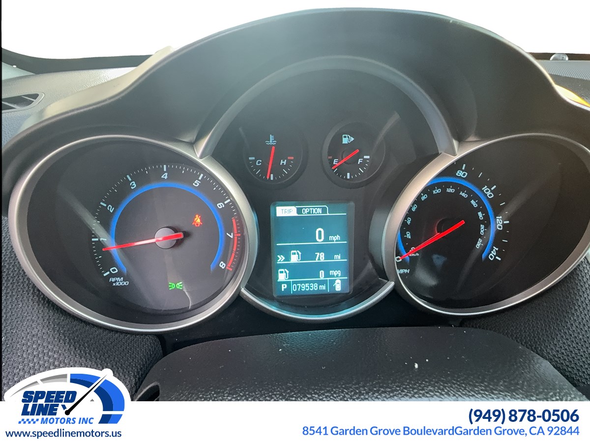 2016 Chevrolet Cruze LT photo 15