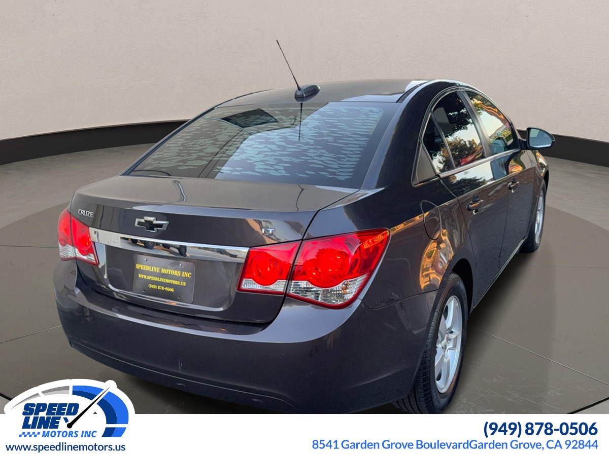 2016 Chevrolet Cruze LT photo 6