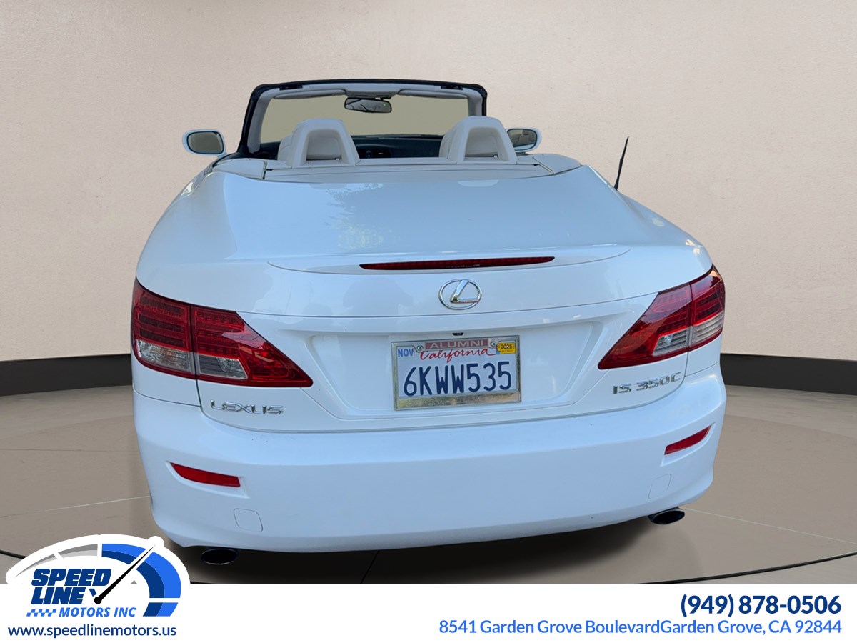 2010 Lexus IS 350C photo 19