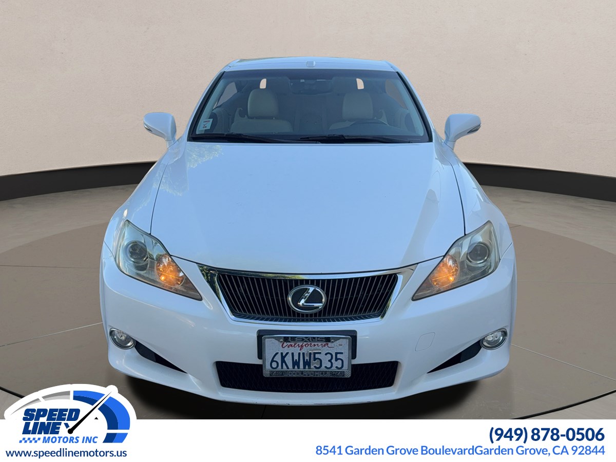2010 Lexus IS 350C photo 3