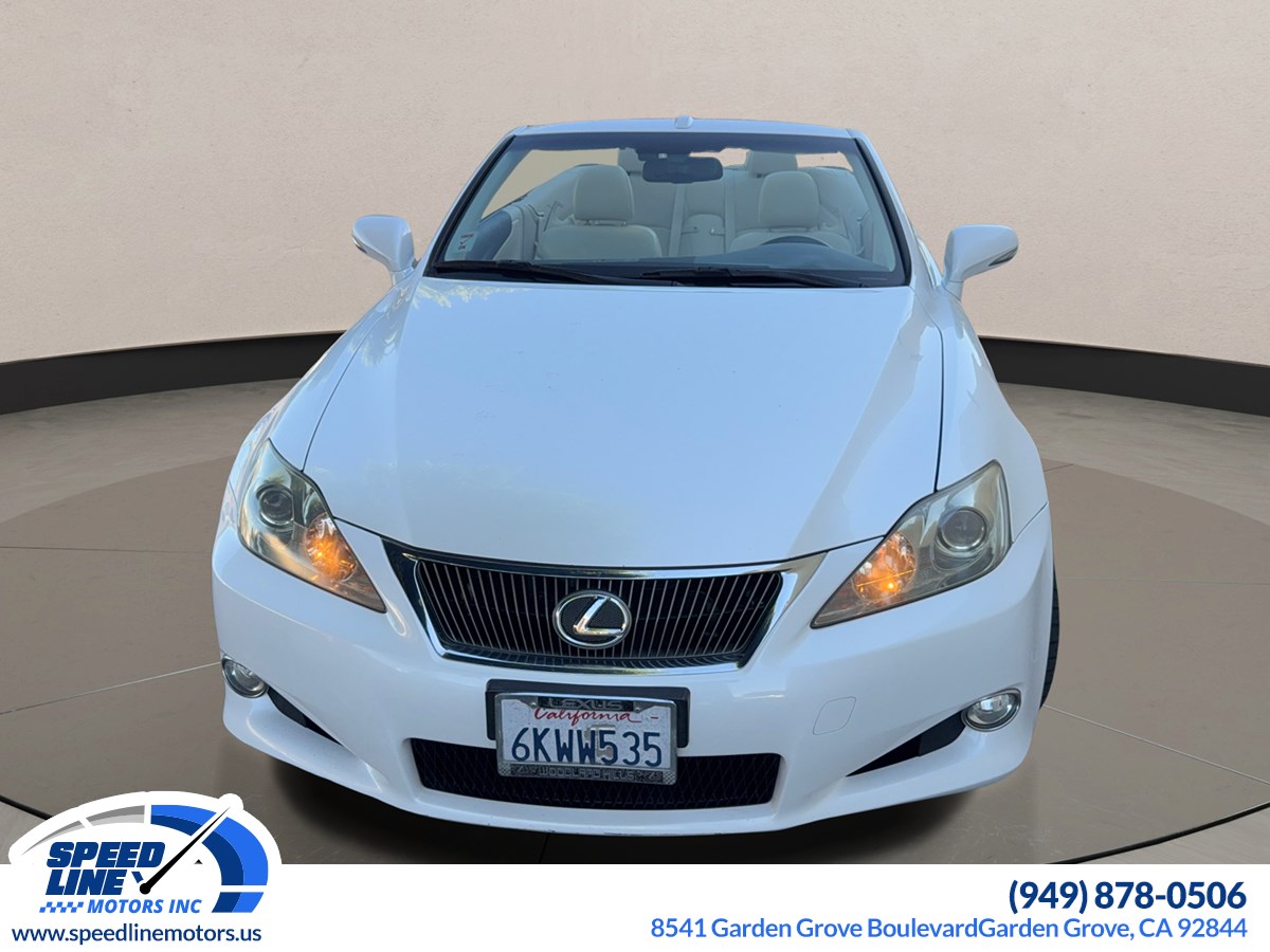 2010 Lexus IS 350C photo 17